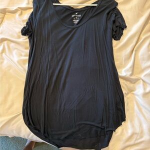 American Eagle Outfitters Black Short Sleeve Tee